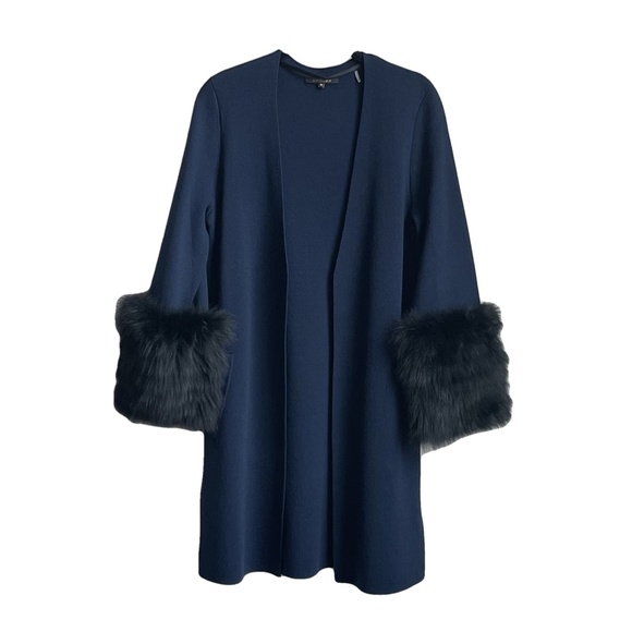 Gorgeous Kobi Halperin Navy Blue Sweater Coat - Removable Fox Fur Cuff - Picture 1 of 10
